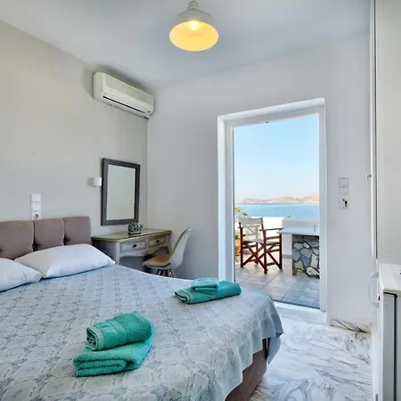 Irene Rooms Naousa Parou Exterior photo