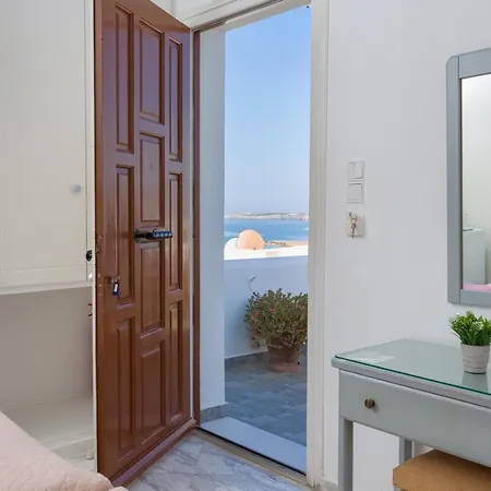 Irene Rooms Naousa Parou Exterior photo