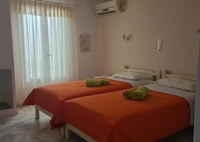 Irene Rooms Naousa Parou