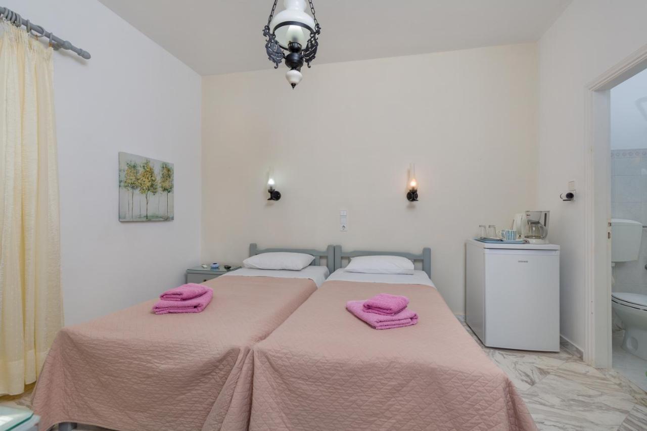 Irene Parou Apartment *
